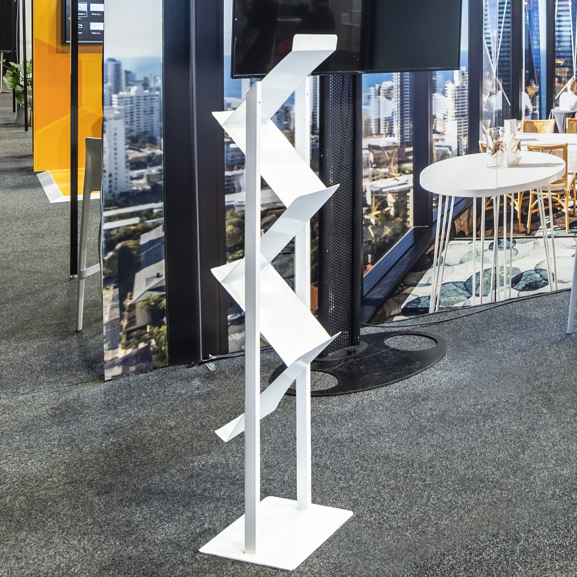 Zig Zag Brochure Stand