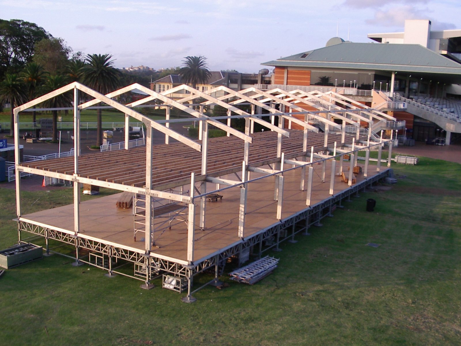 Temporary Deck Sub Frame System