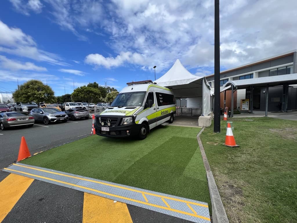 ROBH1201 – Robina Hospital Emergency (13)