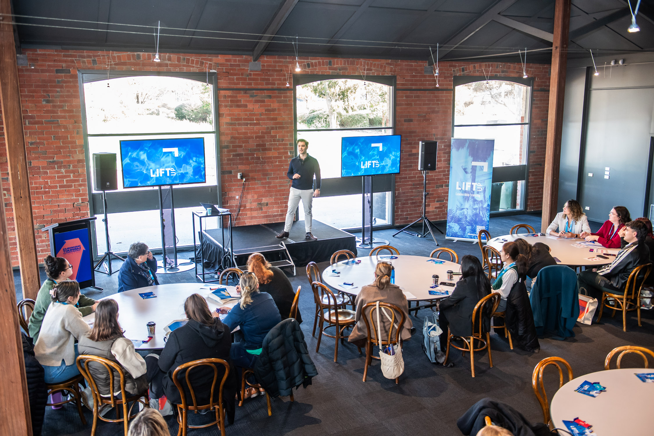 VTICM24 – VTIC Careers Day 2024_Moreton Hire_Melbourne Showgrounds (60)