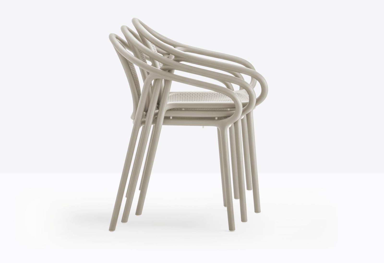 Remind Chair (Landing Soon!)